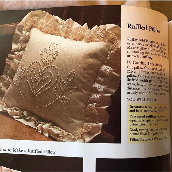 Singer Book Sewing for The Home for Beginner or Advanced Sewer - Picture 9 of 14